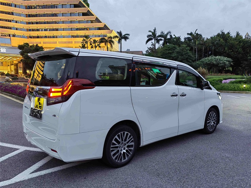 【熱門車型】香港豐田埃爾法七座商務車